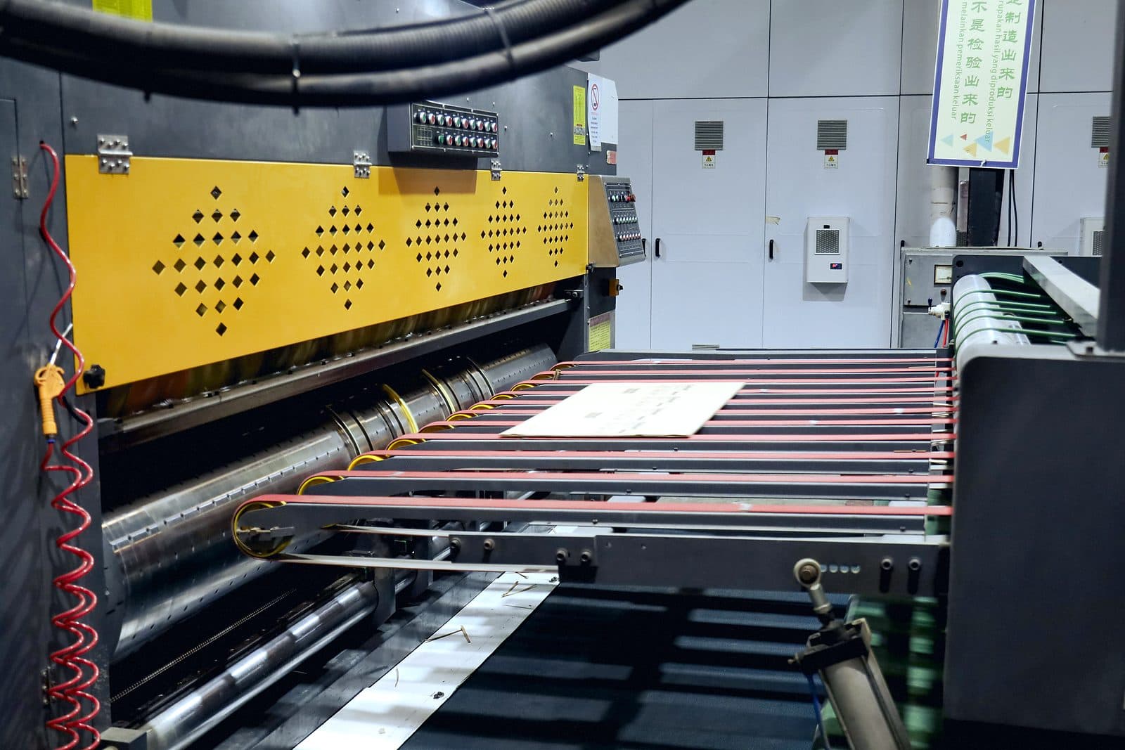 Pencetakan flexo pada lini karton